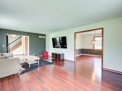 948 Orchard Ct, Batavia, IL 60510 - photo 3