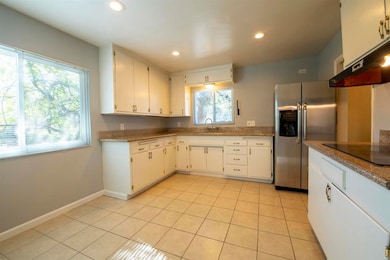 6158-60 Tarragona Dr, San Diego, CA 92115 - photo 6