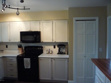 Kitchen/Deep Pantry