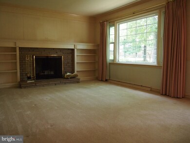 17900 Pin Oak Rd, Hagerstown, MD 21740 - photo 2