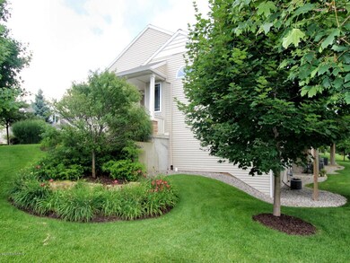 1217 Yuma Ridge Dr SW, Byron Center, MI 49315 - photo 2