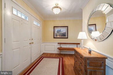 7807 Lakeland Valley Dr, Springfield, VA 22153 - photo 3