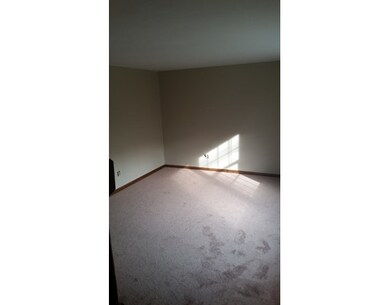 520 Bemis Rd unit B, Warren, MA 01083 - photo 7