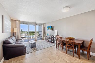2 1343 Highway A1A #5D (7)