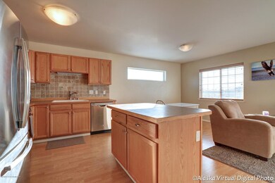 8. Kitchen1