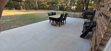 1216 Pinewood Ln, Crestview, FL 32539 - photo 3