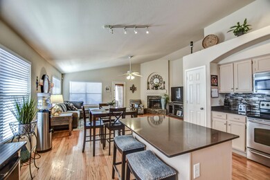 KITCHEN 11