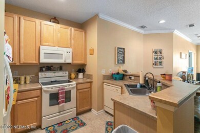 3883 Summer Grove (16).jpg-SMALL