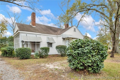 1591 S Creek Rd, Orrum, NC 28369 - photo 3