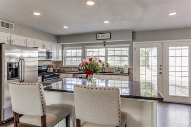 6715 Patrick Dr, Dallas, TX 75214 - photo 7