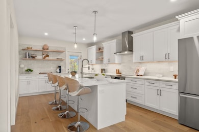 25 Francis St unit 2, Watertown, MA 02472 - photo 2