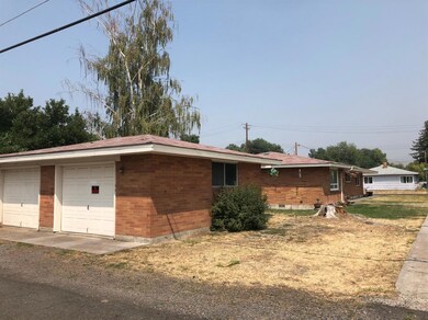 1406 Division St, Klamath Falls, OR 97601 - photo 2