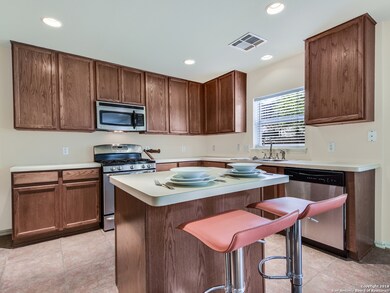 3719 Sumantra Cliff, San Antonio, TX 78261 - photo 5