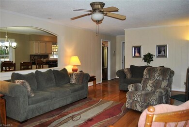 315 W Steeple Chase Rd, Greensboro, NC 27406 - photo 7