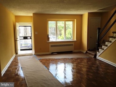 6845 Clover Ln, Upper Darby, PA 19082 - photo 3