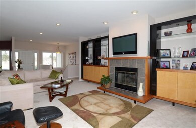 N9333 Wood Duck Cir, Belleville, WI 53508 - photo 4