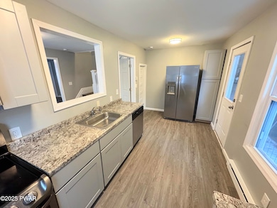 100 Green St unit 1, Honesdale, PA 18431 - photo 3