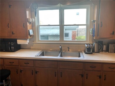 55 St Elizabeth St, Bristol, RI 02809 - photo 7