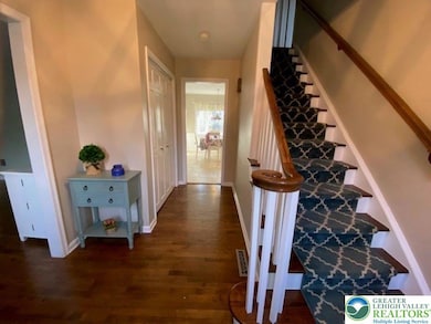 5382 Celia Dr, Allentown, PA 18106 - photo 3