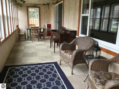 302 Ottawa St, Elk Rapids, MI 49629 - photo 7