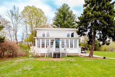 10 River St