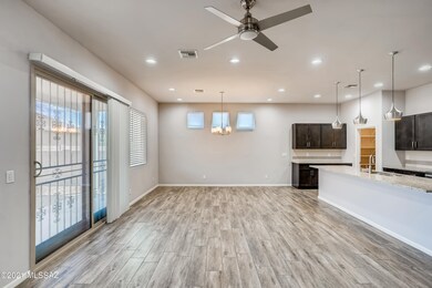 4-522419482-07 Living Room