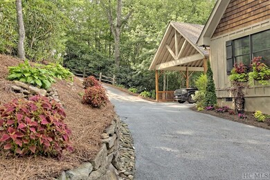 1034 E East Rochester Dr, Cashiers, NC 28717 - photo 2