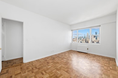 Georgetown Plaza unit 31-J, New York, NY 10003 - photo 6