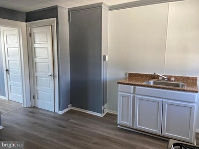 820 N Lime St unit 3, Lancaster, PA 17602 - photo 4