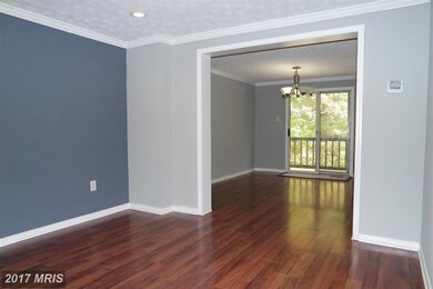 392 Shady Glen Dr, Capitol Heights, MD 20743 - photo 3