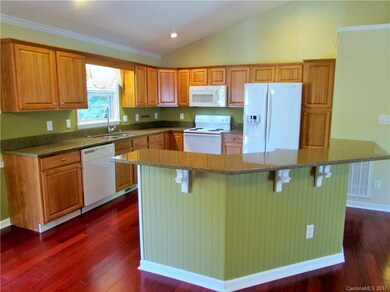 112 Wilde Brook Dr, Asheville, NC 28806 - photo 3