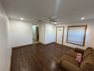 404 N Hannaford St, Granbury, TX 76048 - photo 5