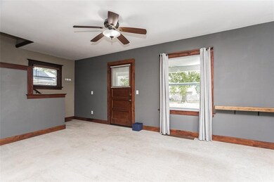 185 18th Ave SW, Cedar Rapids, IA 52404 - photo 6