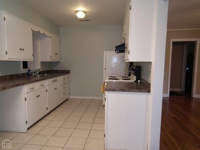 1725 W Matthews Ave, Jonesboro, AR 72401 - photo 7