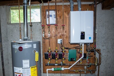 11 Medford Ave, Methuen, MA 01844 - photo 5