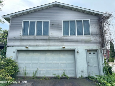Side Exterior / Garage