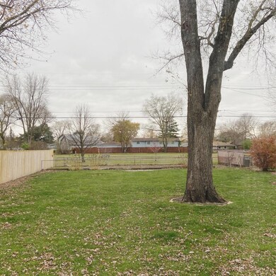 9352 O Day Dr, Highland, IN 46322 - photo 5