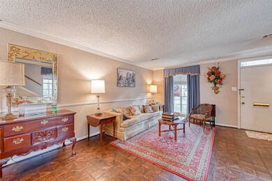 1341 Country Place Dr, Houston, TX 77079 - photo 6