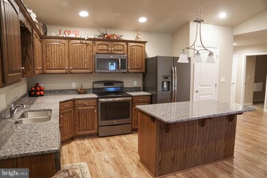 601 Shook Ct W, Greencastle, PA 17225 - photo 5