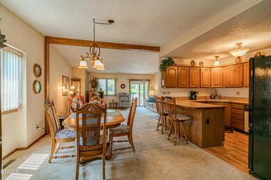 409EBrandonDr_00028