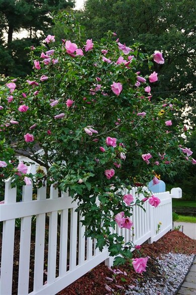 136 Ferry St, Hudson, NH 03051 - photo 7