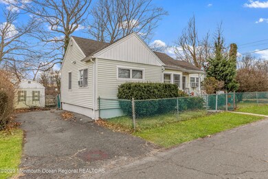 479 Netherwood Dr, Keyport, NJ 07735 - photo 3