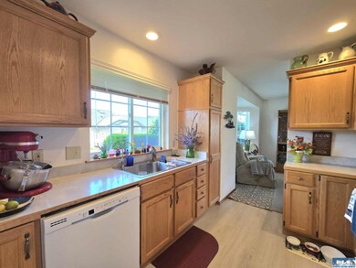 886 N Oxford Way, Sequim, WA 98382 - photo 6