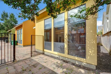 4412 Koehler St unit B, Houston, TX 77007 - photo 2