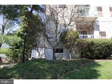 720 Willow St unit A, Lansdale, PA 19446 - photo 3