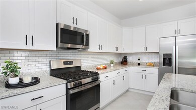 17811 Palmetto Pass Ln, Punta Gorda, FL 33982 - photo 2