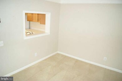 21805 Baldwin Square unit 21805, Sterling, VA 20164 - photo 5
