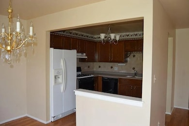 unlisted-address, Roselle, IL 60172 - photo 2