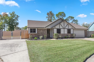 2514 Taylor Ln, Deer Park, TX 77536 - photo 3