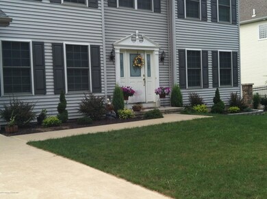 110 Black Walnut Dr, Olyphant, PA 18447 - photo 6